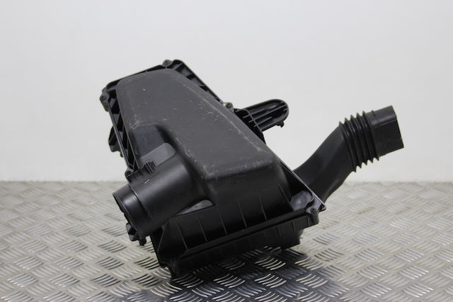 Ford Mondeo Air Filter Housing Air Box 