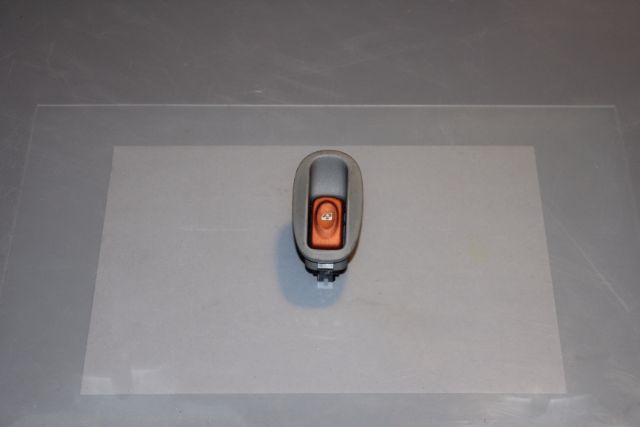 Renault Scenic Window Switch Rear Drivers Side 