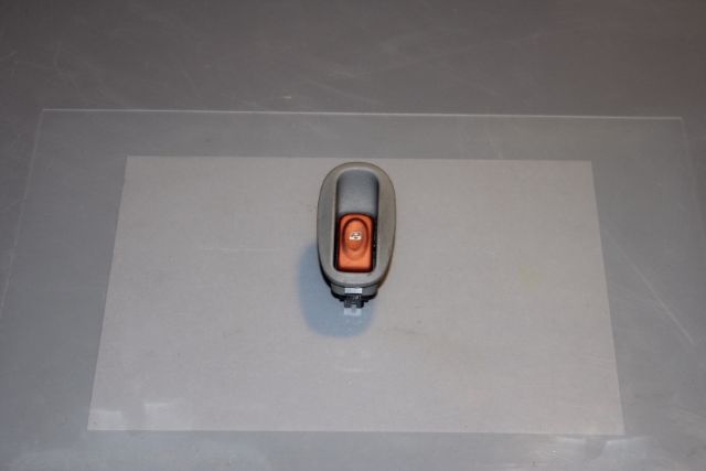 Renault Scenic Window Switch Front Passengers Side 