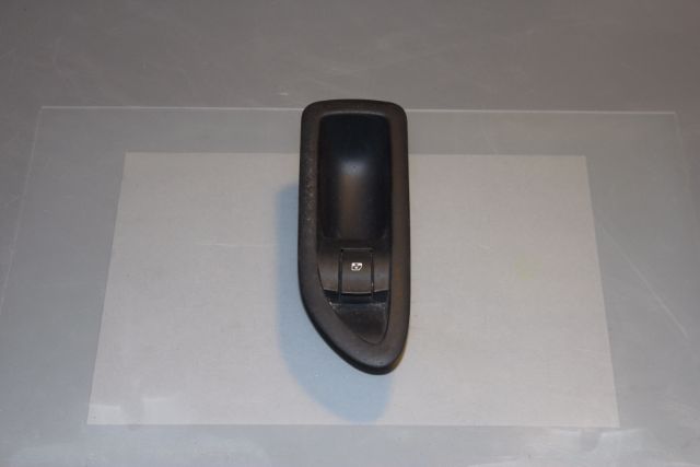 Renault Laguna Window Switch Rear Passengers Side 
