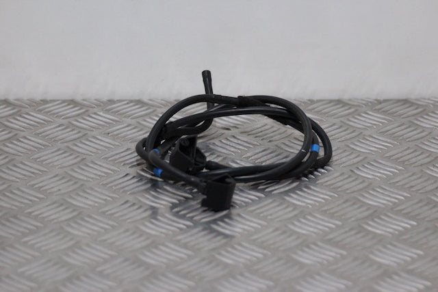 Nissan Qashqai Windscreen Washer Jet Passengers Side 