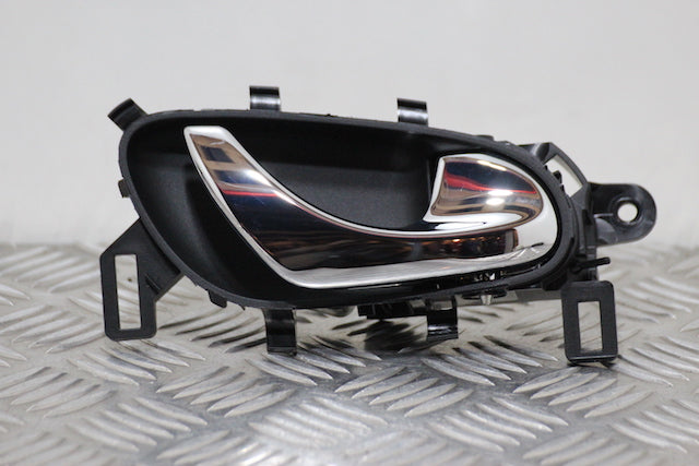Nissan Qashqai Door Handle Inner Rear Drivers Side 
