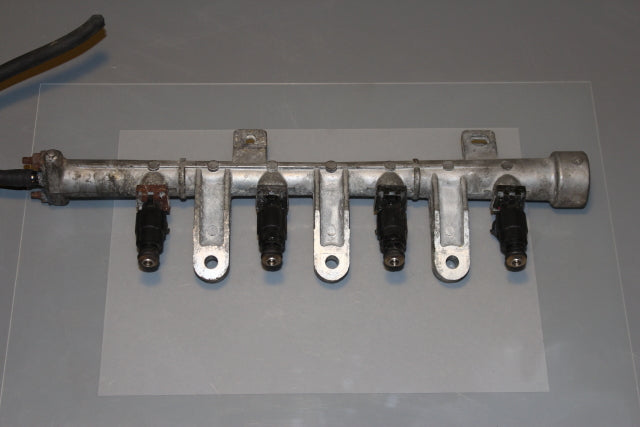 Hyundai Accent Fuel Injector 