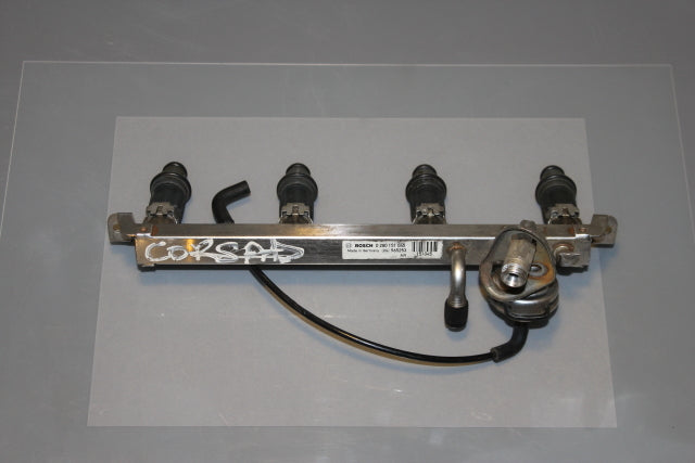 Opel Corsa Fuel Injector 