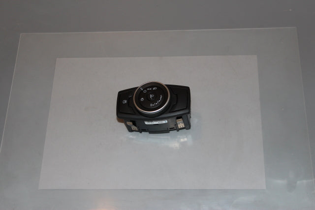 Ford Focus Headlight Control Switch 