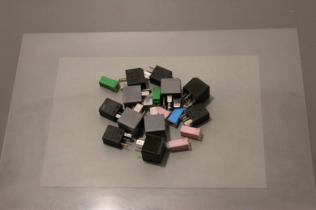 Ford Focus Relays and Fuses (2016)