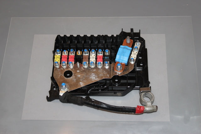 Ford Focus Battery Fuse Board 