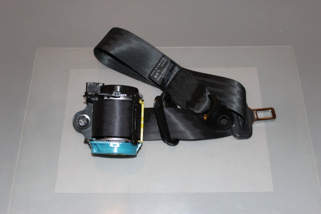 Kia Rio Seat Belt Rear Drivers Side 