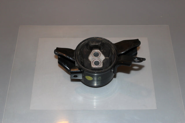 Kia Rio Gearbox Mounting (2016)