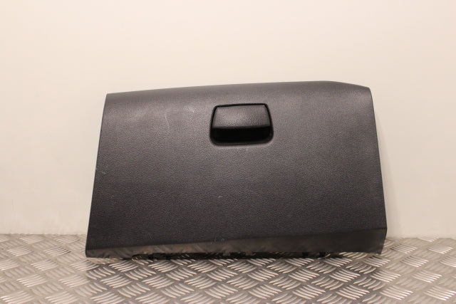 Kia Rio Glove Box (2016)