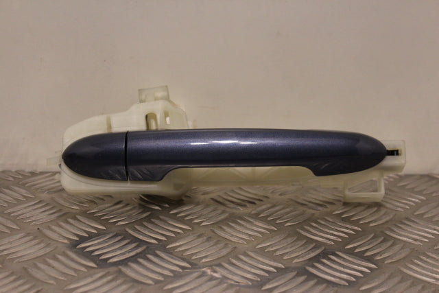 Kia Rio Door Handle Outer Rear Drivers Side (2016)