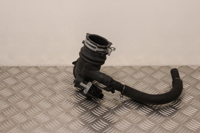 Toyota Yaris Air Feed Pipe from AirBox to Throttle Body (2012)