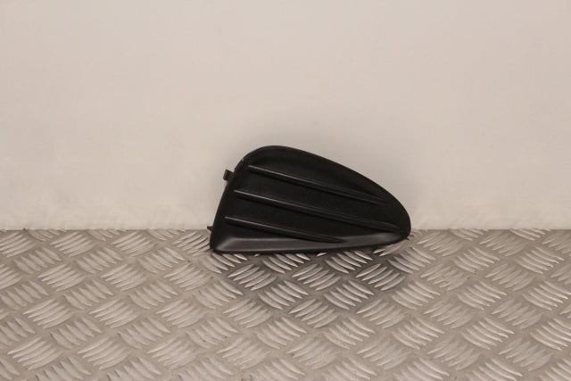 Toyota Yaris Fog Lamp Insert Front Passengers Side (2012)