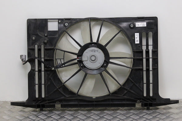 Toyota Avensis Cooling Radiator Fan Motor (2011) - 1