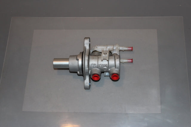 Opel Corsa Brake Master Cylinder (2015)