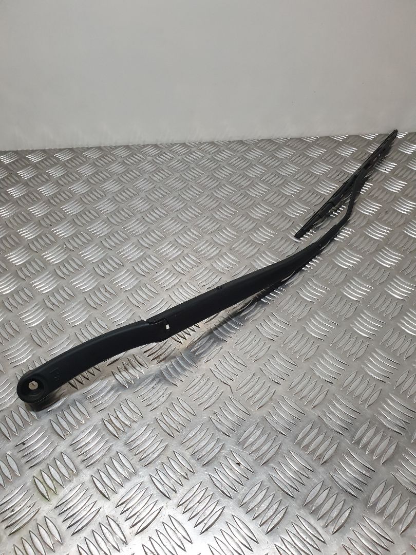 Hyundai i10 Wiper Front Passengers Side (2012)