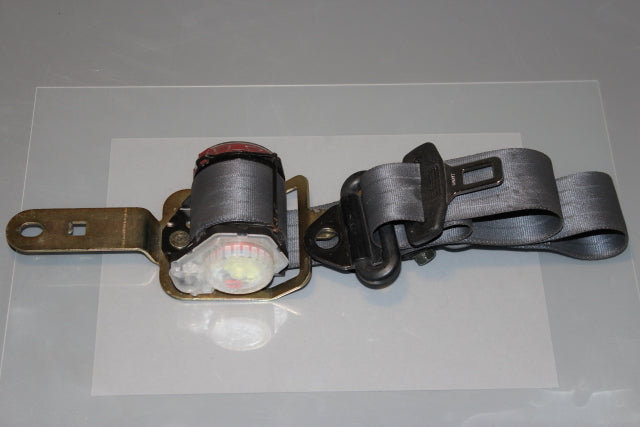 Suzuki Swift Seat Belt Front Passengers Side (2000)