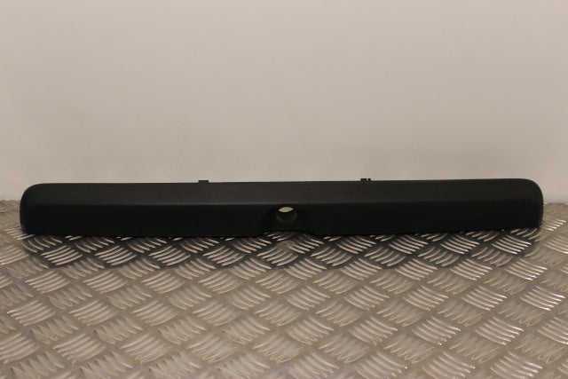 Opel Astra Tailgate Boot Handle 