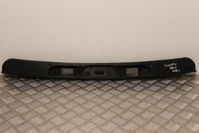 Suzuki Swift Tailgate Boot Handle 