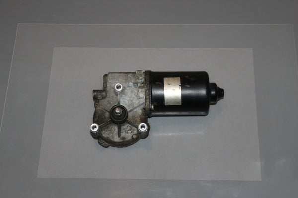Ford Mondeo Wiper Motor Front (1994) - 1