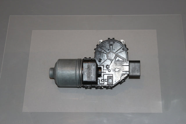 Ford Focus Wiper Motor Front (2009)