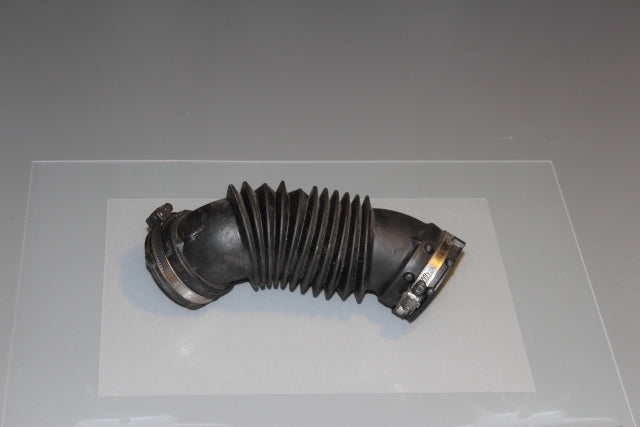 Ford Fiesta Air Feed Pipe from AirBox to Throttle Body 