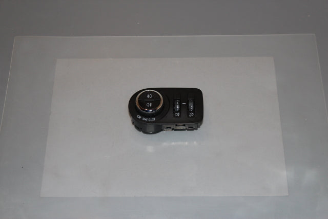 Opel Astra Headlight Control Switch 