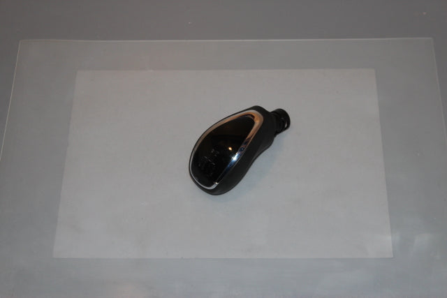Opel Astra Gear Knob (2016)