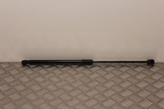Opel Astra Tailgate Strut Drivers Side (2016)
