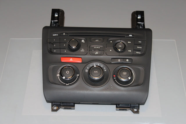 Citroen C4 Heater and Radio Control Panel 