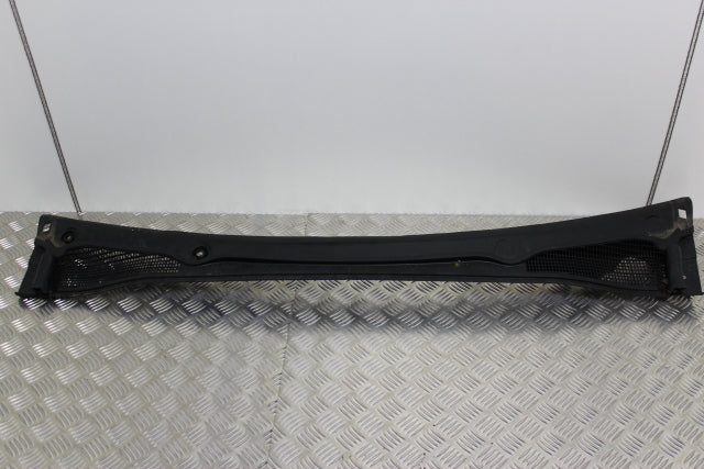 Renault Clio Windscreen Panel (2016)