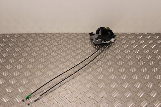 Toyota Yaris Door Lock Mechanism Front Passengers Side (2012)