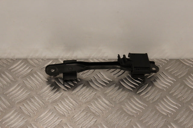 Toyota Yaris Battery Clamp (2012)